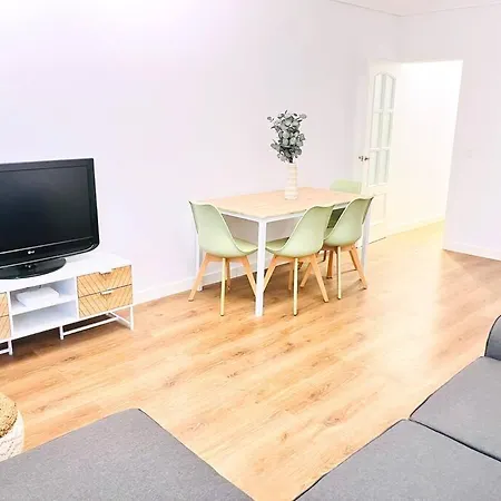 Antala - Enrique Redel Lejlighed